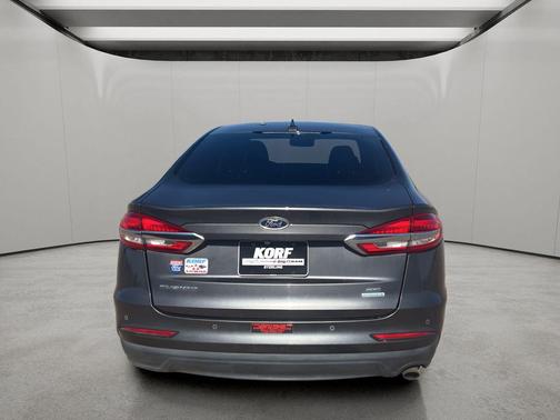 MAGNETIC METALLIC 2019 Ford Fusion SE