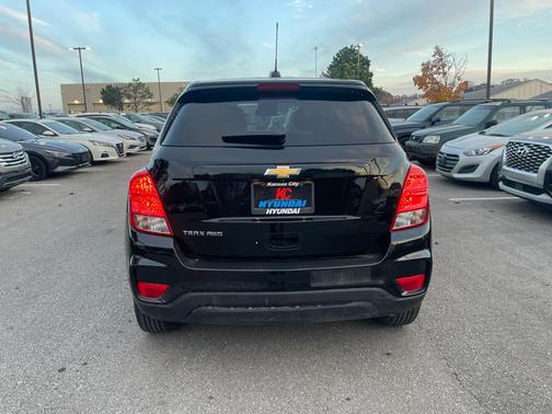 2022 Chevrolet Trax LS