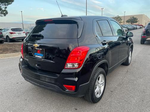 2022 Chevrolet Trax LS