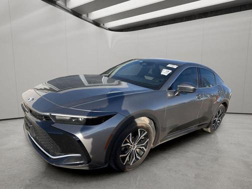 2023 Toyota Crown XLE