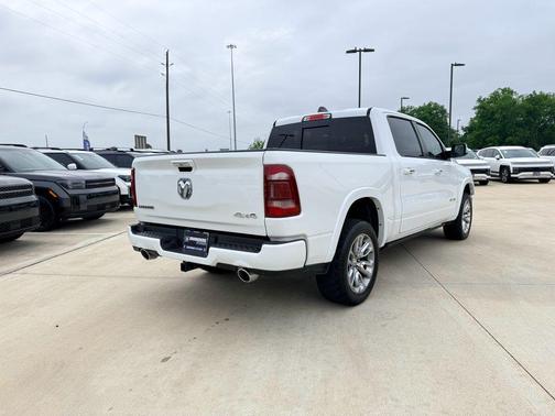 Bright White Clearcoat 2021 RAM 1500 Laramie