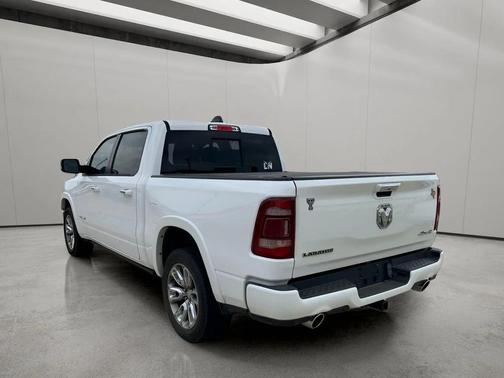 Bright White Clearcoat 2021 RAM 1500 Laramie