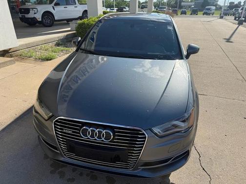2016 Audi A3 e-tron 1.4T Tech Premium Plus