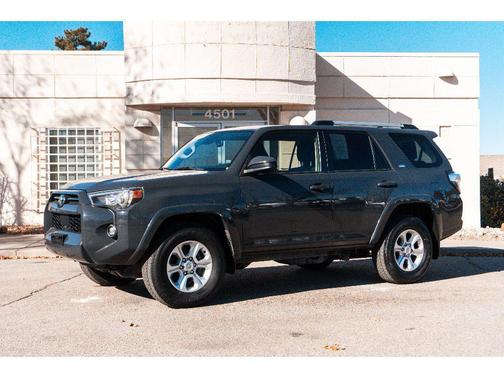 2024 Toyota 4Runner SR5