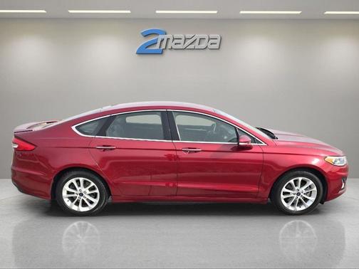 2019 Ford Fusion Energi Titanium