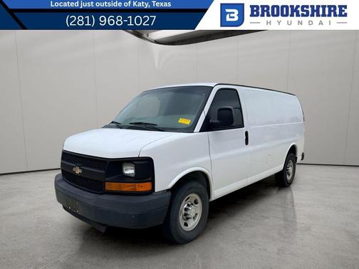 Summit White 2016 Chevrolet Express 2500 Work Van