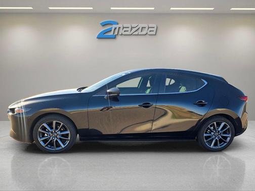 2025 Mazda Mazda3 FWD w/Preferred Package