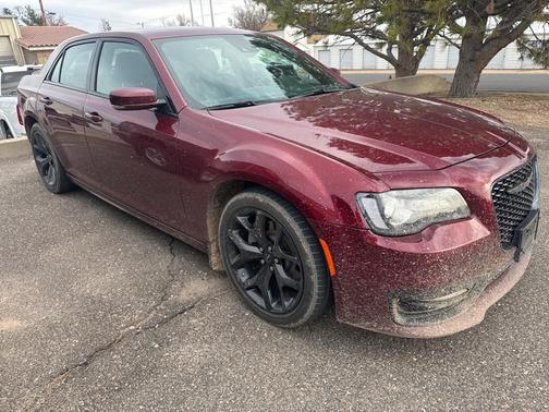 2022 Chrysler 300 S