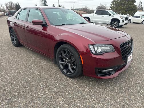 2022 Chrysler 300 S