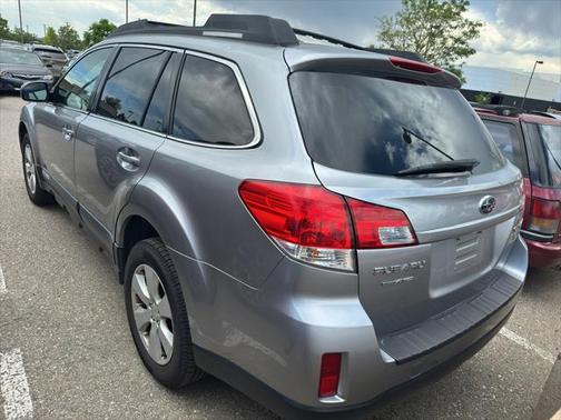 2010 Subaru Outback 2.5 i Premium