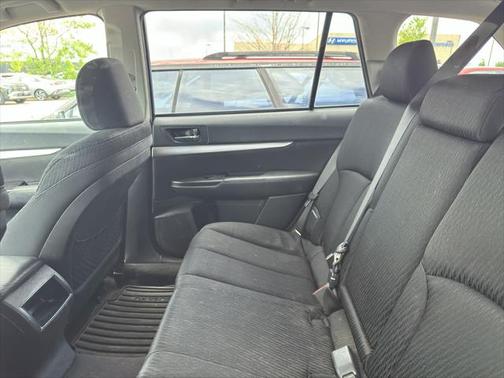 2010 Subaru Outback 2.5 i Premium