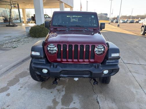 2021 Jeep Wrangler Islander 4X4