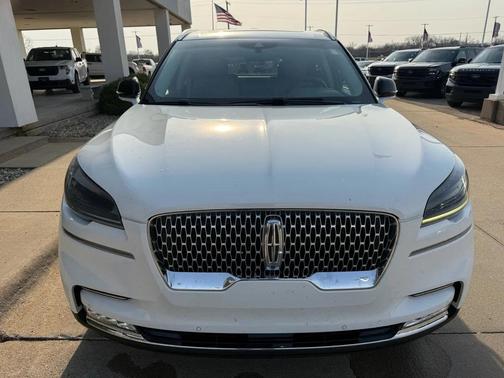 PRISTINE WHITE MET TRI-COAT 2020 Lincoln Aviator Reserve