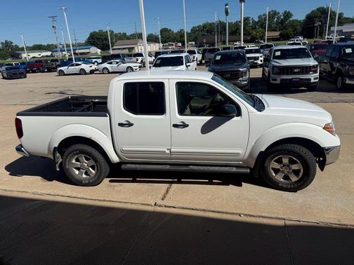 Avalanche 2010 Nissan Frontier SE