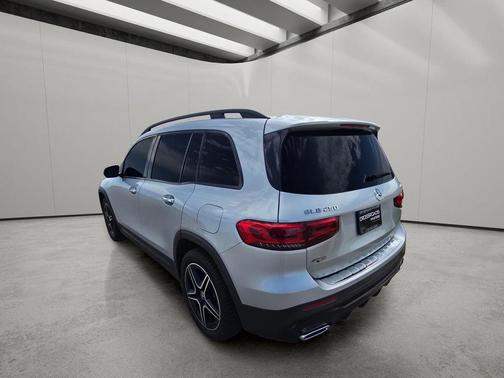 Iridium Silver Metallic 2022 Mercedes-Benz GLB 250 4MATIC