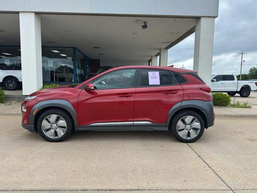 Pulse Red 2021 Hyundai KONA EV Limited