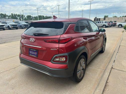Pulse Red 2021 Hyundai KONA EV Limited