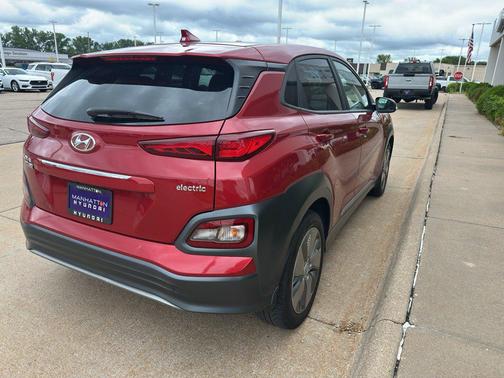 Pulse Red 2021 Hyundai KONA EV Limited
