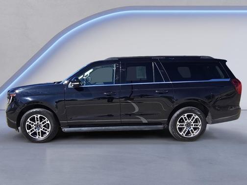 Agate Black Metallic 2025 Ford Expedition Max Active 4x4
