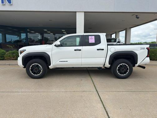 Ice Cap 2025 Toyota Tacoma TRD Off Road