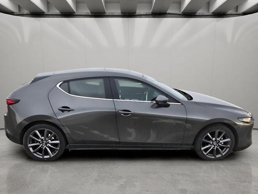 2025 Mazda Mazda3 FWD w/Preferred Package