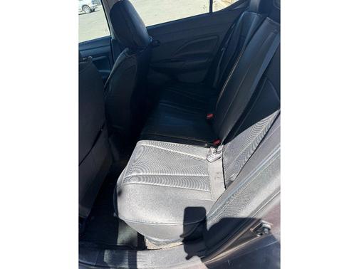 Gun Metallic 2024 Nissan Versa 1.6 S