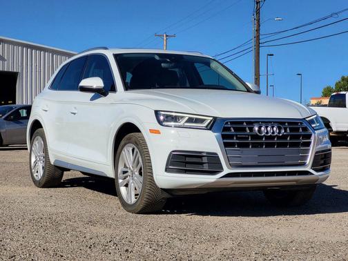 2020 Audi Q5 45 Premium Plus