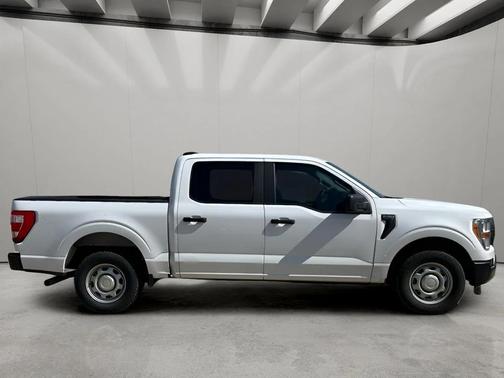 OXFORD WHITE 2021 Ford F-150 XL