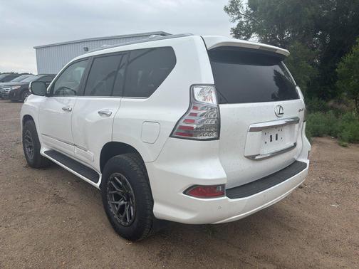 Starfire Pearl 2016 Lexus GX 460 Base