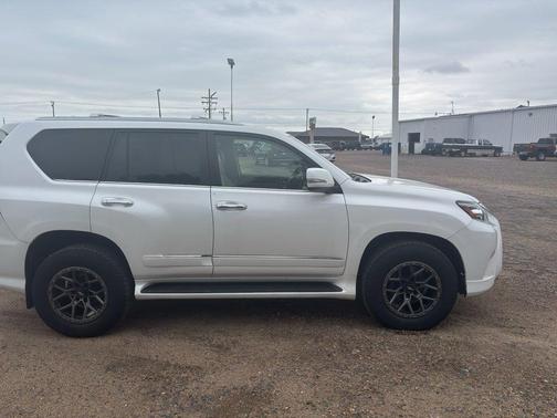 Starfire Pearl 2016 Lexus GX 460 Base