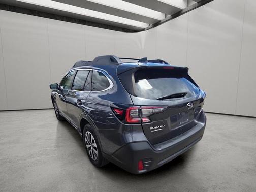 Magnetite Gray Metallic 2022 Subaru Outback Premium