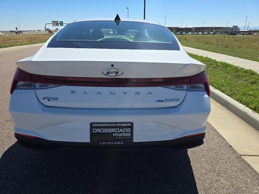 2023 Hyundai ELANTRA HEV Blue