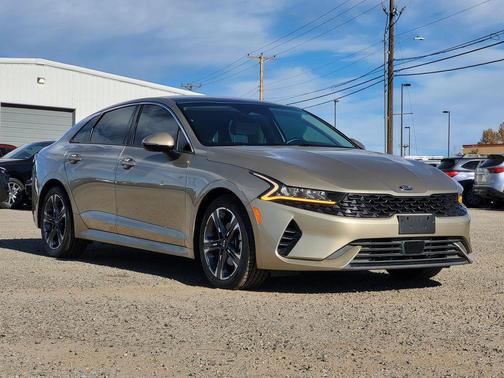 2021 Kia K5 EX
