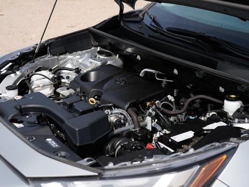 Silver Sky Metallic 2024 Toyota RAV4 XLE