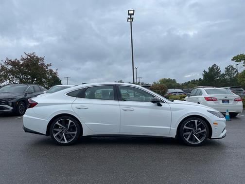 2021 Hyundai SONATA SEL Plus
