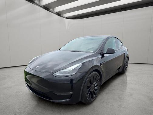 Solid Black 2022 Tesla Model Y Performance Dual Motor All-Wheel Drive
