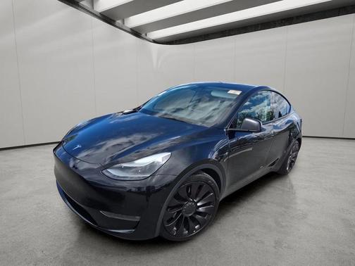 Solid Black 2022 Tesla Model Y Performance Dual Motor All-Wheel Drive