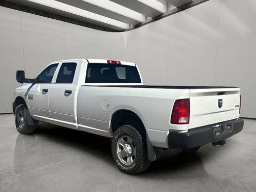 2018 RAM 2500 Tradesman Crew Cab 4x4 8' Box