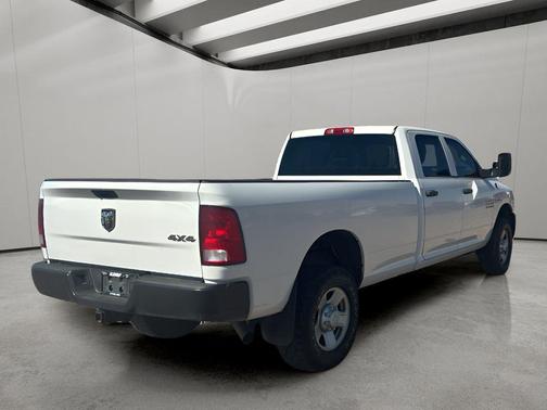 2018 RAM 2500 Tradesman Crew Cab 4x4 8' Box