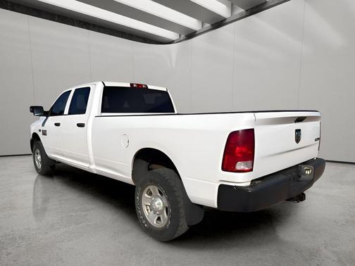 2018 RAM 2500 Tradesman Crew Cab 4x4 8' Box