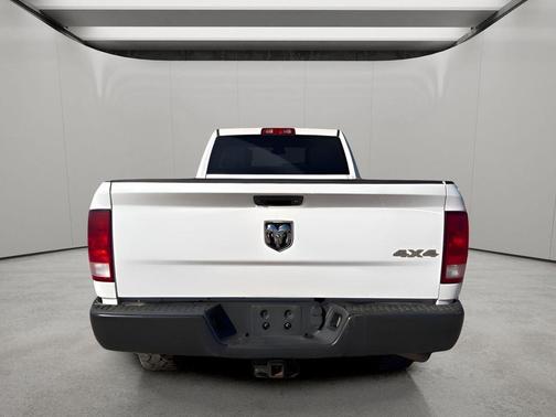 2018 RAM 2500 Tradesman Crew Cab 4x4 8' Box