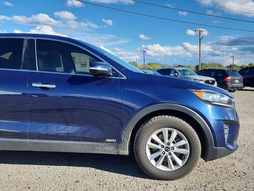 2019 Kia Sorento LX