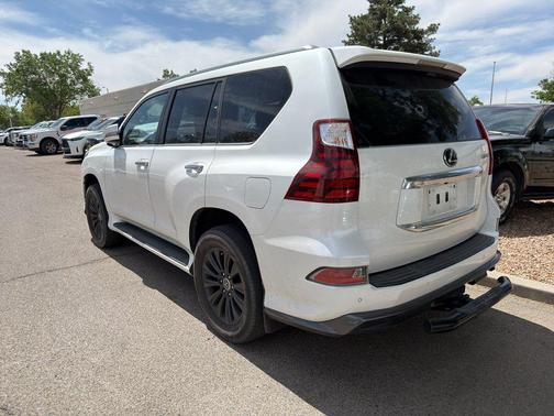 Starfire Pearl 2021 Lexus GX 460 Premium
