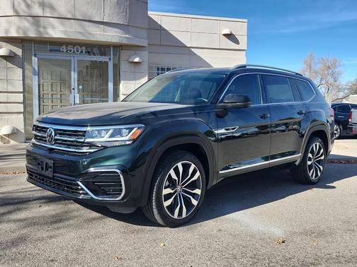 2022 Volkswagen Atlas 3.6L SEL Premium