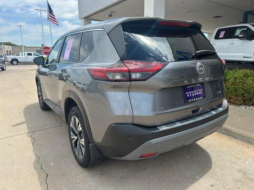 Gun Metallic 2023 Nissan Rogue SV