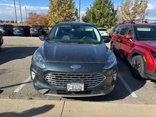 2022 Ford Escape Titanium