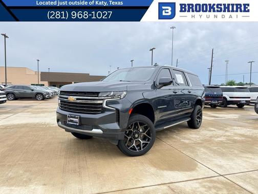 Evergreen Gray Metallic 2022 Chevrolet Suburban LT