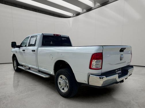 2024 RAM 2500 Tradesman Crew Cab 4x4 8' Box
