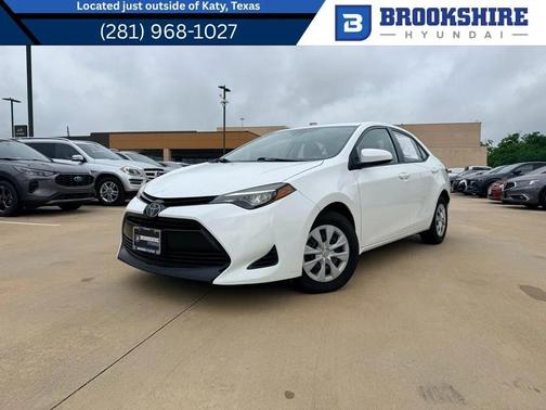 Super White 2019 Toyota Corolla L