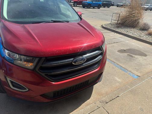 RUBY RED METALLIC TINT CC 2016 Ford Edge Sport